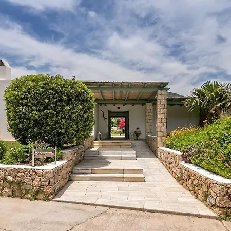 Aparthotel Dioni Aspous